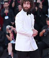 469.jpg